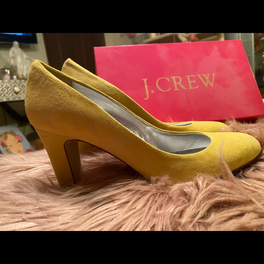 J crew yellow pumps